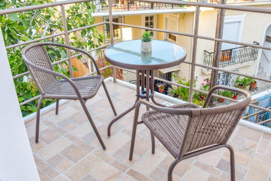 La Maison Plakes Rooftop Apt İskados Dış mekan fotoğraf